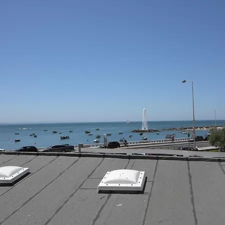 Double By The Ocean Apartment *